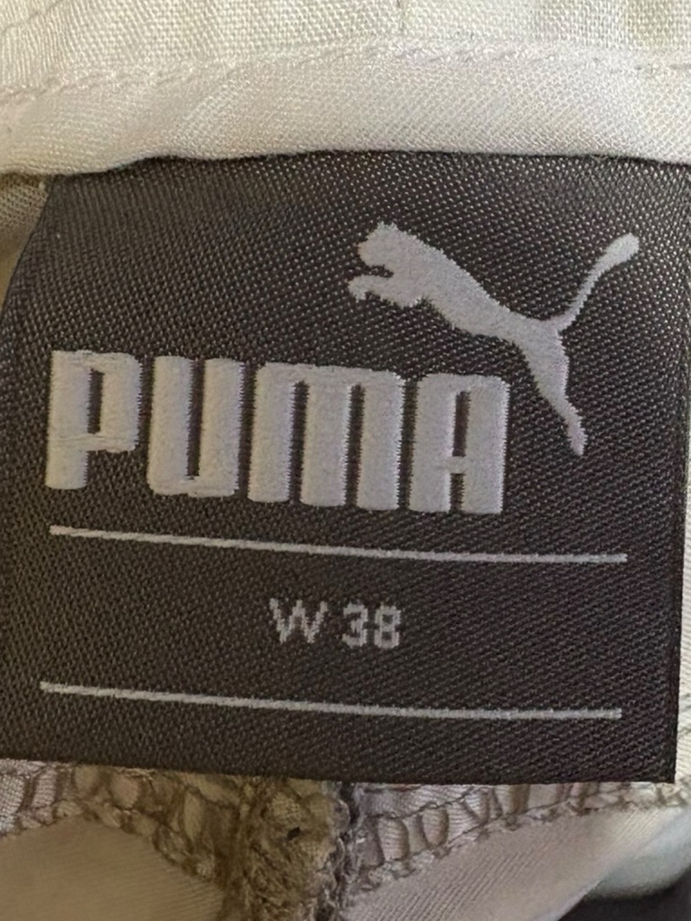 Puma Men's Gray Check Flat-Front Performance Shorts - Picture 3 of 3